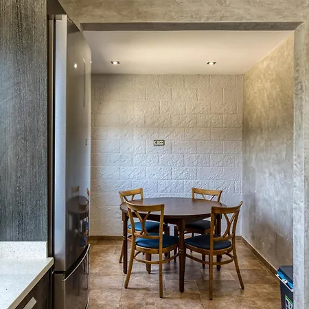 Olive Holiday home *